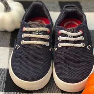 Size 5 Toddler Casual Shoe